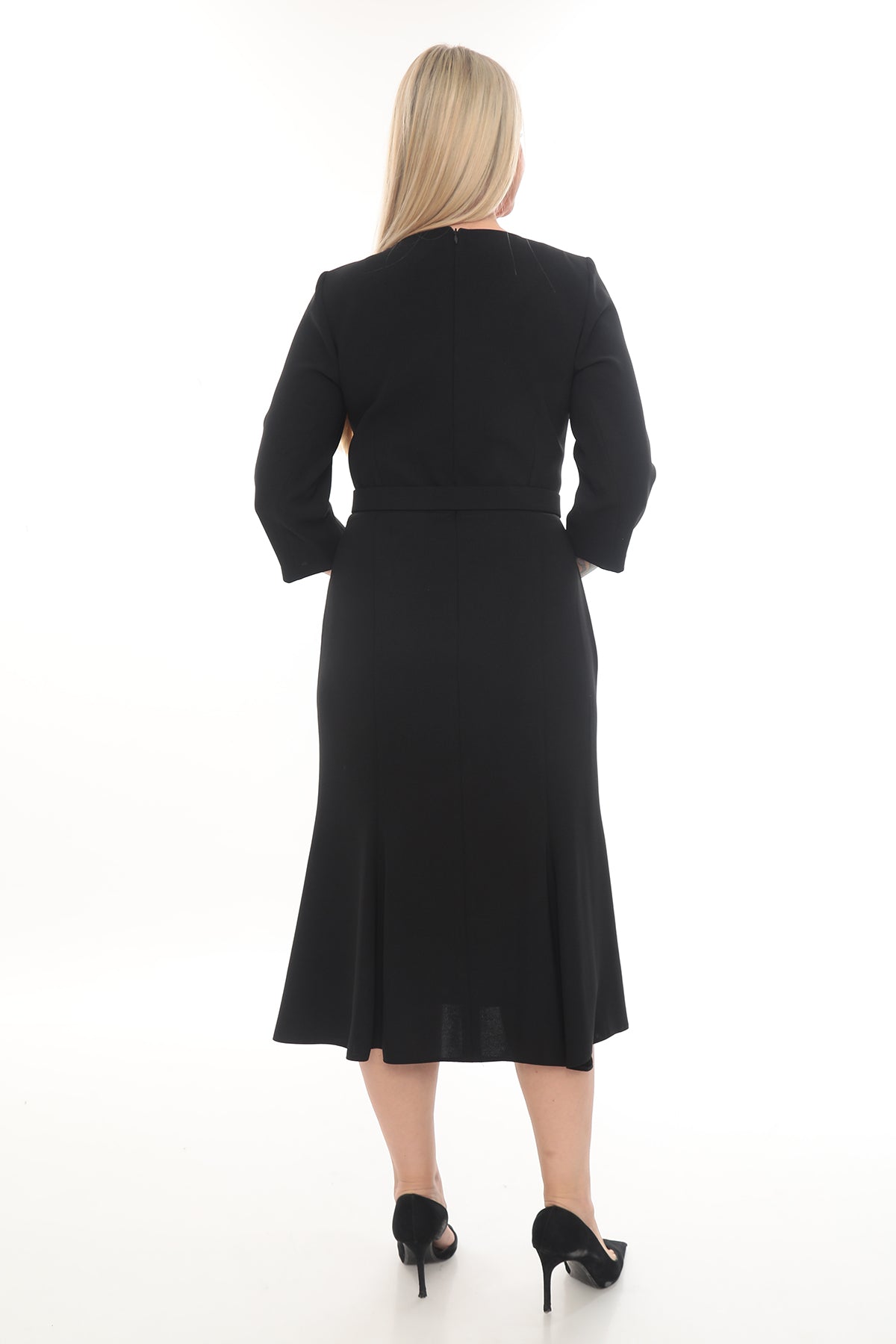 Siyah Kemerli Şık Midi Elbise – 42-48 Beden