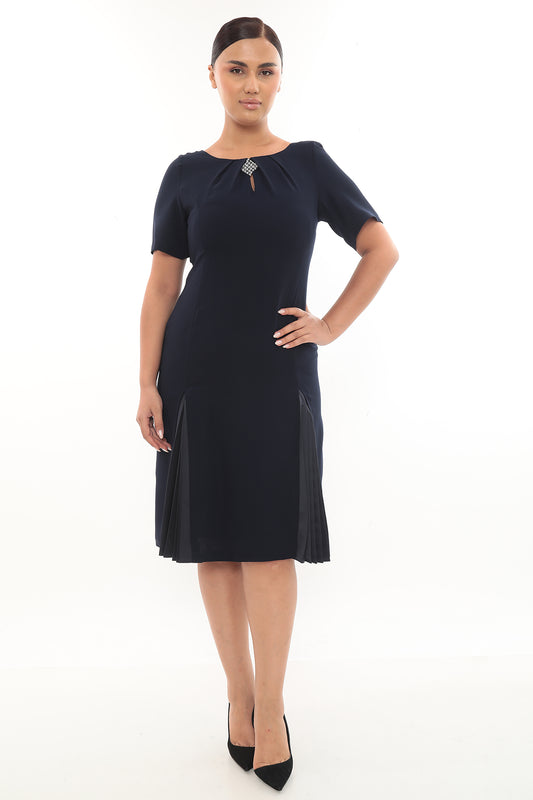Kısa Kollu Elbise (Pileli Detaylı)