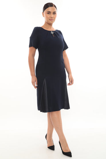 Kısa Kollu Elbise (Pileli Detaylı)