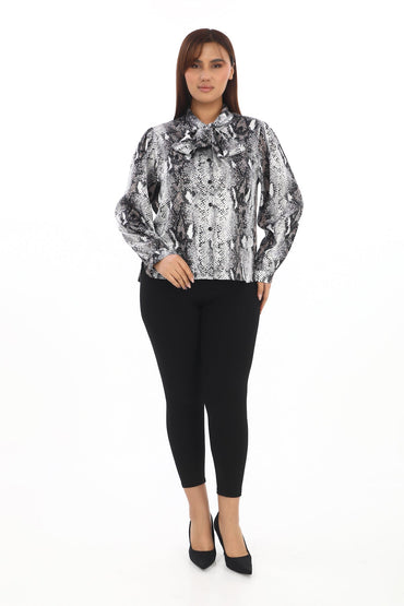Yılan Desenli Fiyonk Yaka Bluz