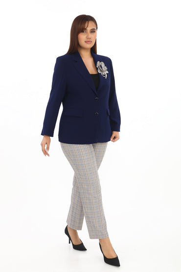 İki Düğmeli Çiçek Yakalı Ceket ve Ekose Pantolon İkili Kadın Takım
