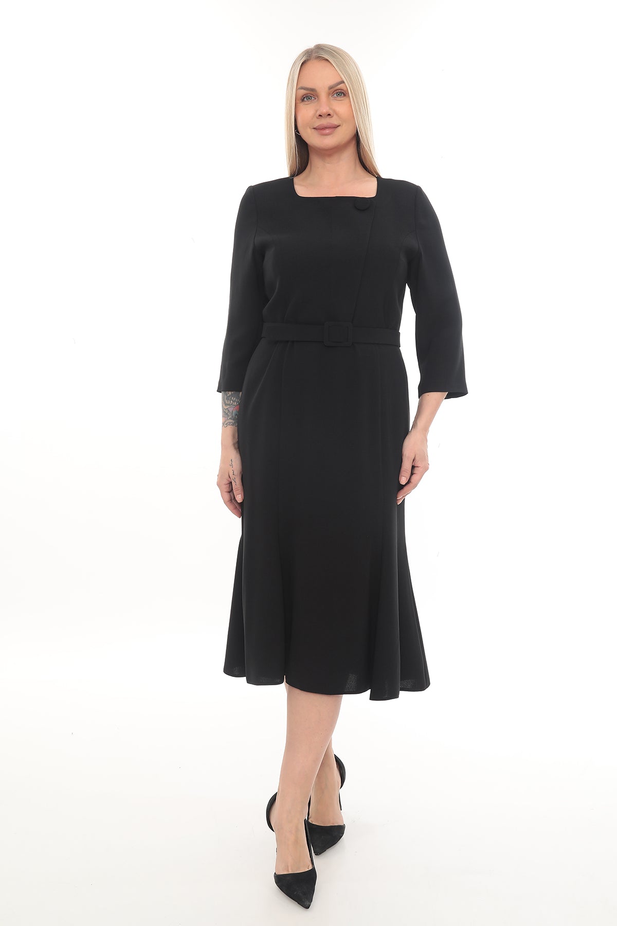 Siyah Kemerli Şık Midi Elbise – 42-48 Beden