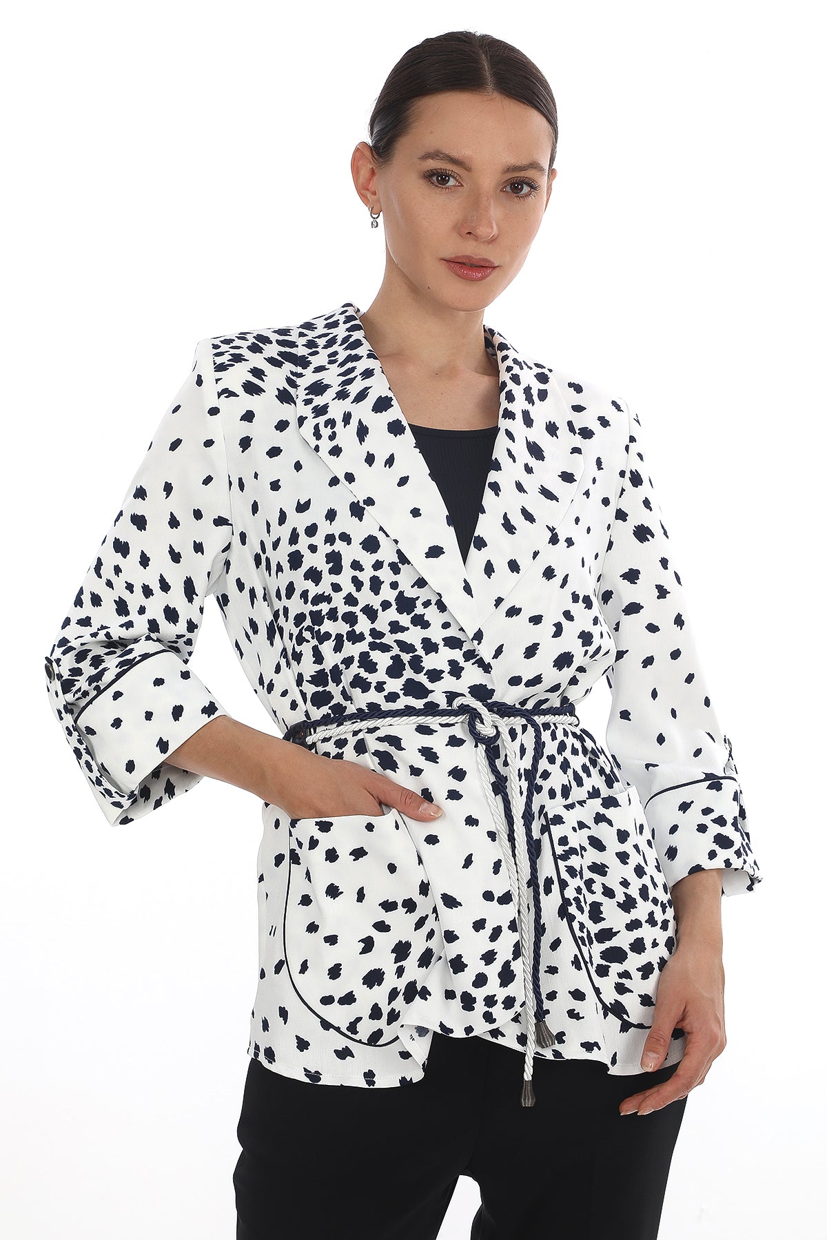 Desenli Kuşaklı Ceket – Modern Fit
