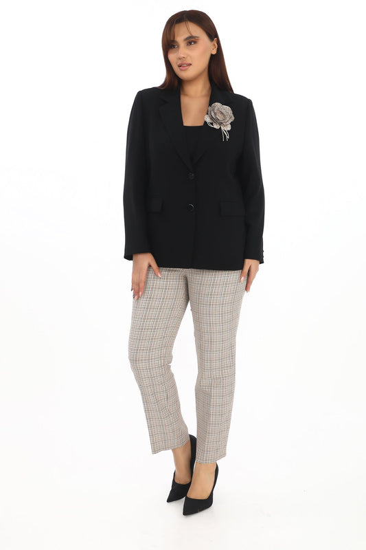 İki Düğmeli Çiçek Yakalı Ceket ve Ekose Pantolon İkili Kadın Takım