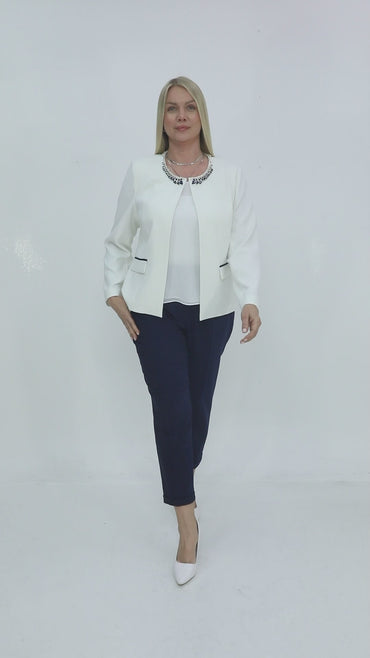 Taş Detaylı Şık Ceket Bluz Pantolon Takımı