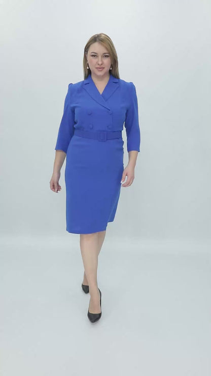 Önden Yırtmaçlı Kemerli Erkek Yaka Kadın Elbise