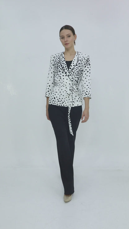Desenli Kuşaklı Şık Blazer Ceket